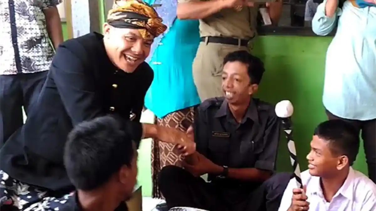 Ganjar Pranowo Tunggu Waktu yang Pas Ambil Formulir Pendaftaran Bakal Cagub Jateng