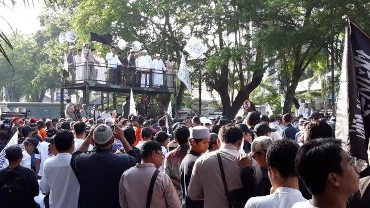 Rizieq Shihab Dikabarkan Pulang PA 212 Soloraya Gembira: Arab Saudi Masih Ada Semacam Lampu Merah