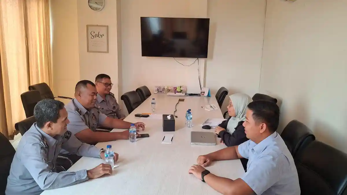 Kemenkum Malut Resertifikasi Pusat Perbelanjaan Berbasis KI untuk Muara Mart Ternate