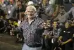 Orang Asing Joget di Depan Jokowi Ahok