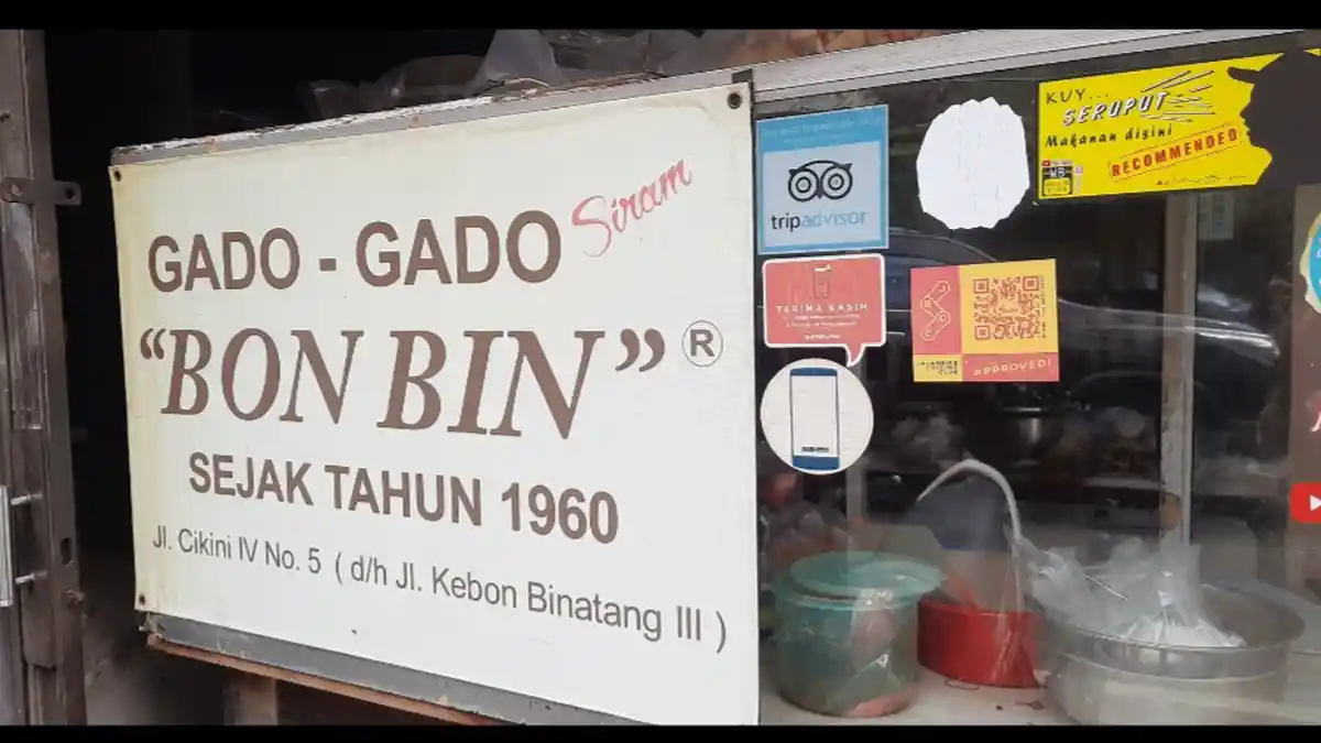 Gado-Gado Bon Bin, Kuliner Legendaris Cikini yang Selalu Jadi Buruan Pembeli