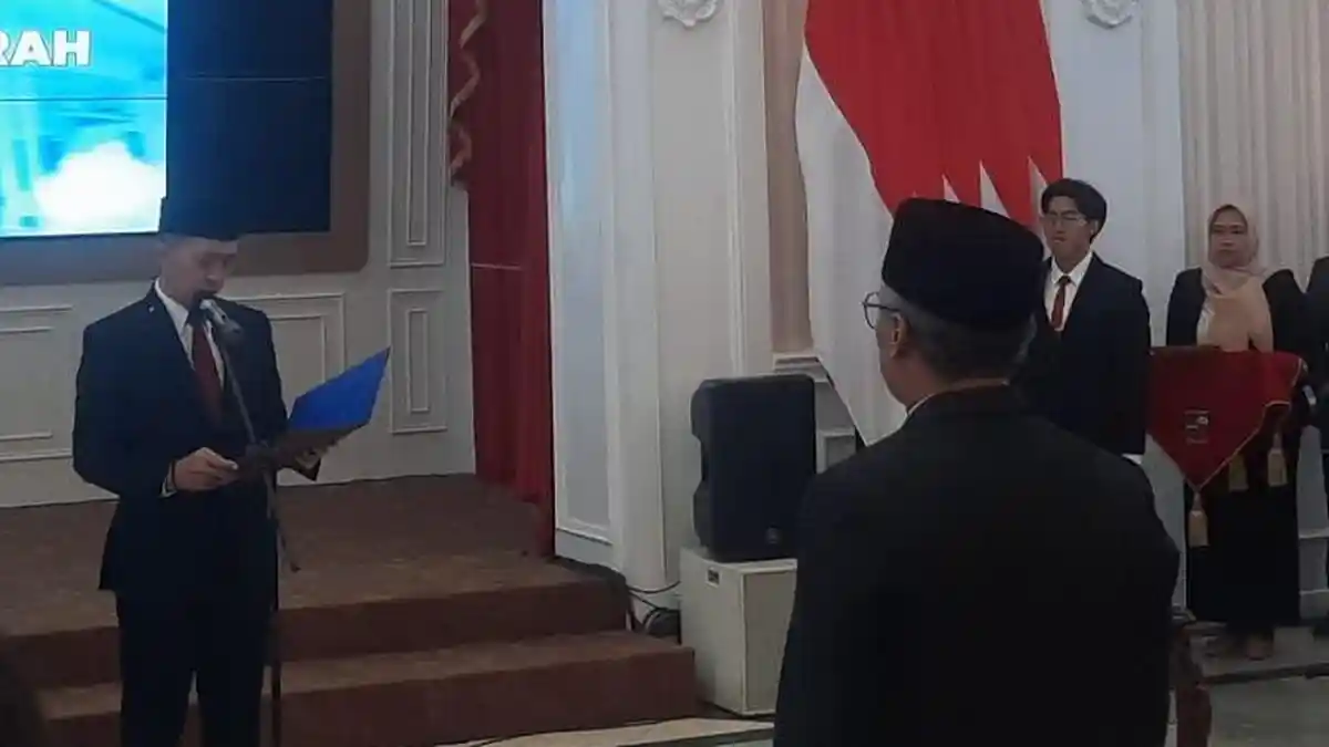 Lantik Denny Mulyadi Jadi Sekda Kota Bogor, Dedie Rachim Minta Jaga Integritas