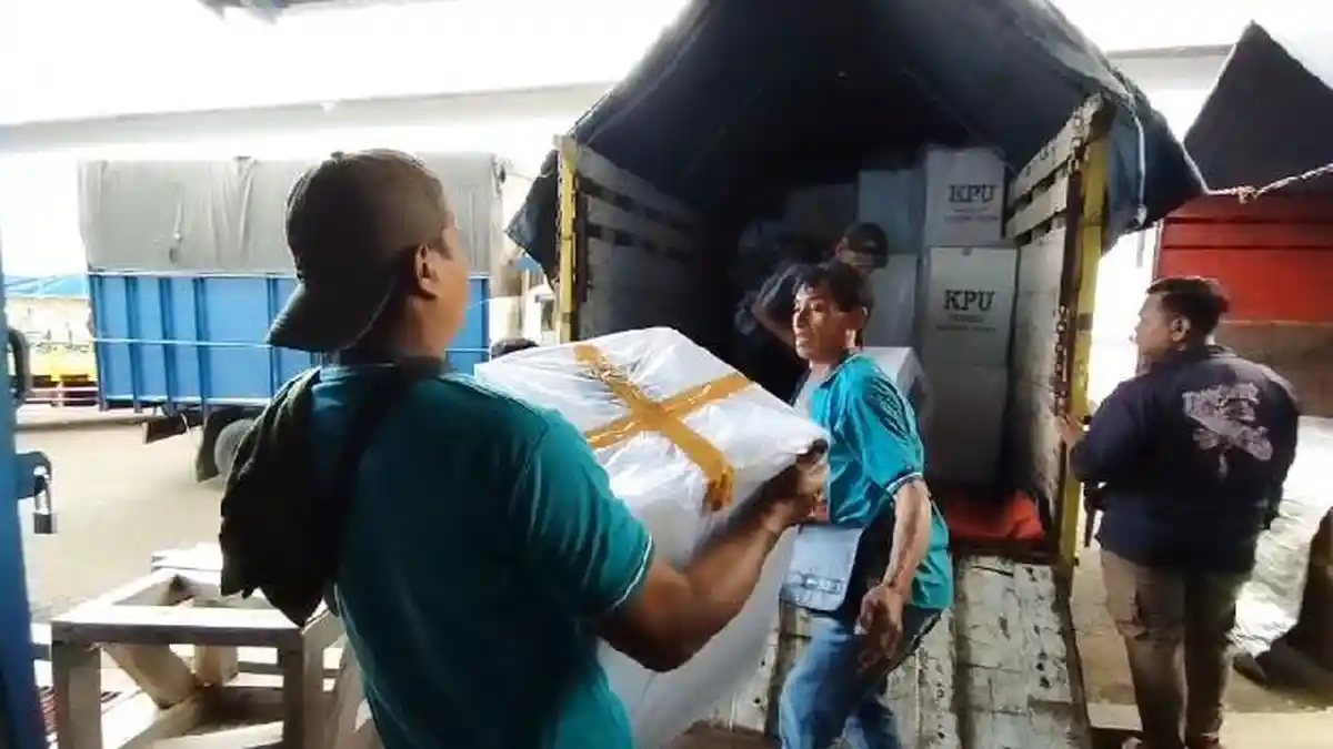 Ini Alasan KPU Pacitan Hindari Distribusi Logistik Pemilu saat Malam Hari