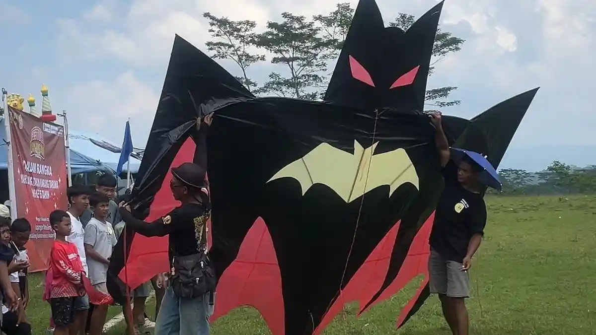 Festival Layangan Hias di Wonosobo, Ajak Anak Muda Kurangi Gadget dan Lestarikan Budaya