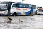 CATAT! Prakiraan Rob Jalan Nasional Pantura Demak Senin, 11 Mei 2020
