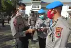 polres-toraja-utara-melakukan-pengecekan-sikap-ketampanan.jpg