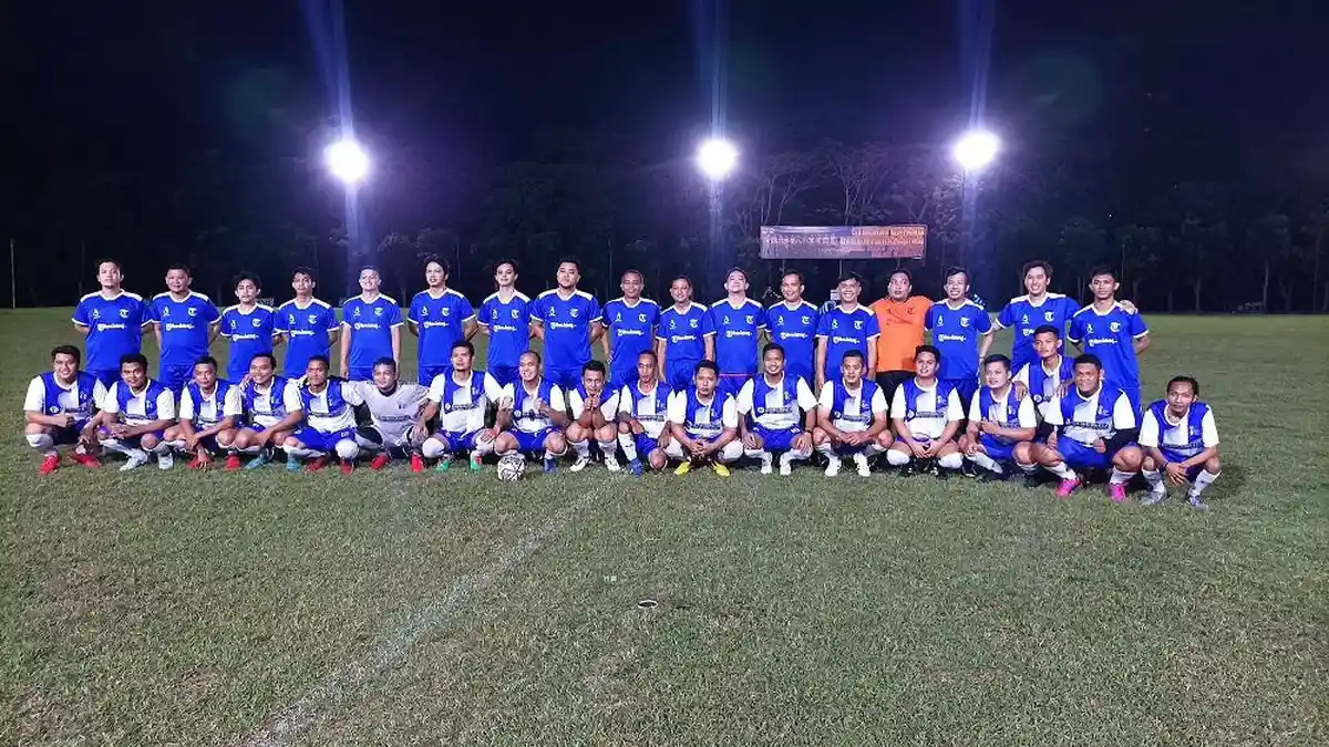 Keseruan Fun Match Tim Tribunjateng VS Tim Bank Indonesia