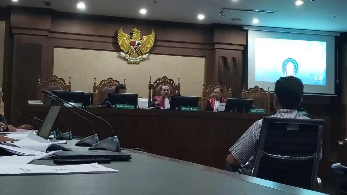 Tim Bayangan ala Eks Dirut BAKTI untuk Amankan Prasyarat Lelang Tender Proyek Tower BTS 4G 