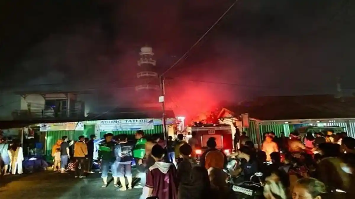 Niat Usir Nyamuk, Berujung 2 Rumah di Lubuklinggau Kebakaran, Lansia 75 Tahun Terluka Serius