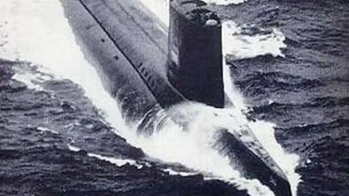 Seperti Ini Kisah Penjelajahan Bawah Laut Pertama Dunia dengan Kapal Selam