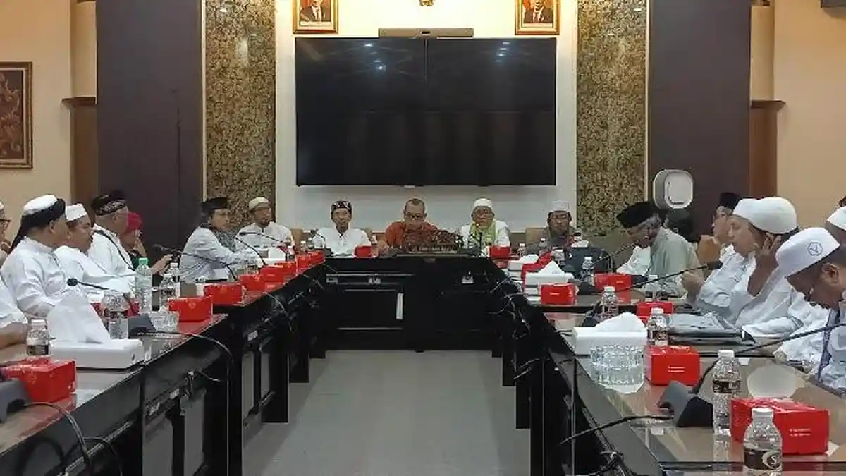 Datangi DPRD Jatim, Puluhan Ulama di Jawa Timur Tolak Hasil Pemilu 2024