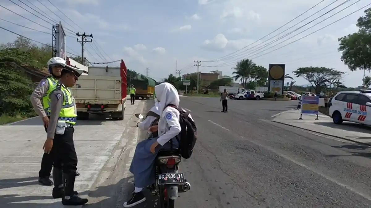 Operasi Zebra 2018, Satlantas Polres OKU Timur Sudah Keluarkan 320 Surat Tilang