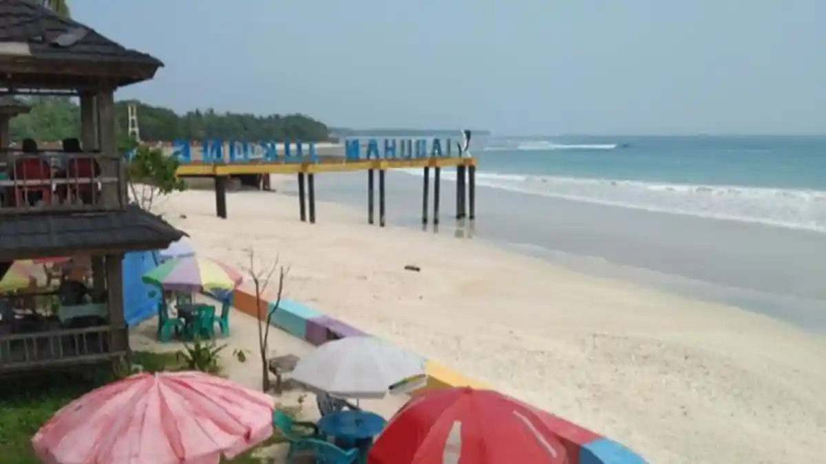 Mau Healing ke Pantai? Nikmati Indahnya Pemandangan Sunset di Labuhan Jukung Lampung