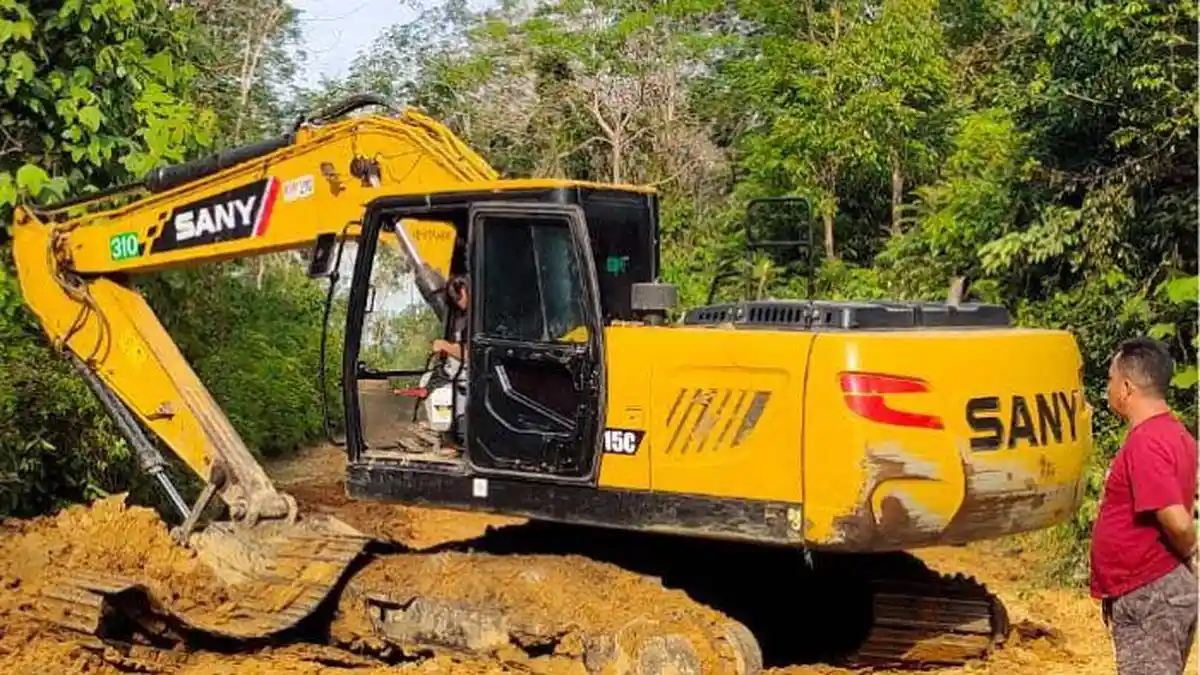 Jadi Keluhan Warga, 14 KM Jalan Rusak di Sako Suban Muba Mulai Diperbaiki