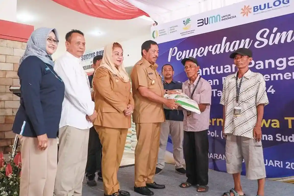 Bantuan Pangan Untuk 3.583.000 Keluarga di Jateng Mulai Disalurkan Secara Bertahap 