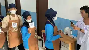 SPPG-Desa-Talango-pakai-presensi-digital-barcode.jpg