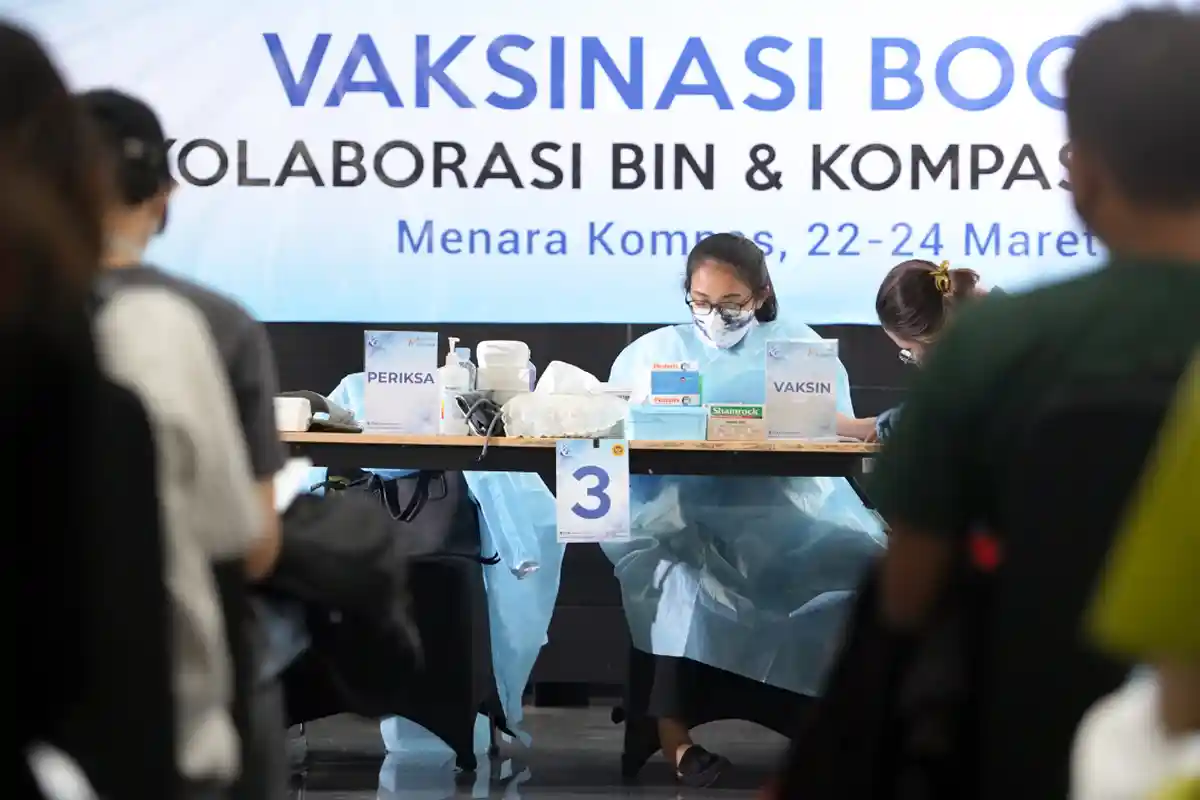 Sudin Kesehatan Catat Lebih dari 786 Ribu Warga Jaksel Telah Menerima Vaksin Booster