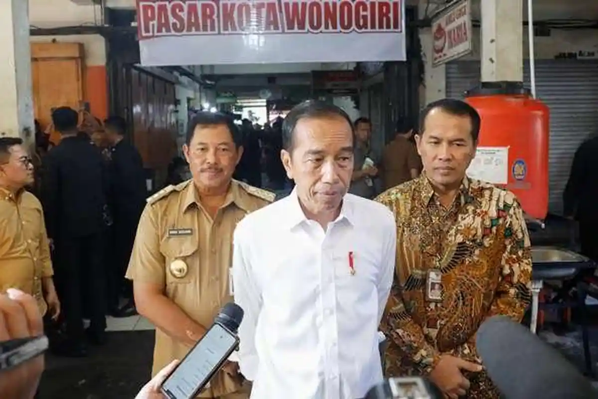Porsi Kredit UMKM Baru 19 Persen, Jokowi Minta Terobosan Baru