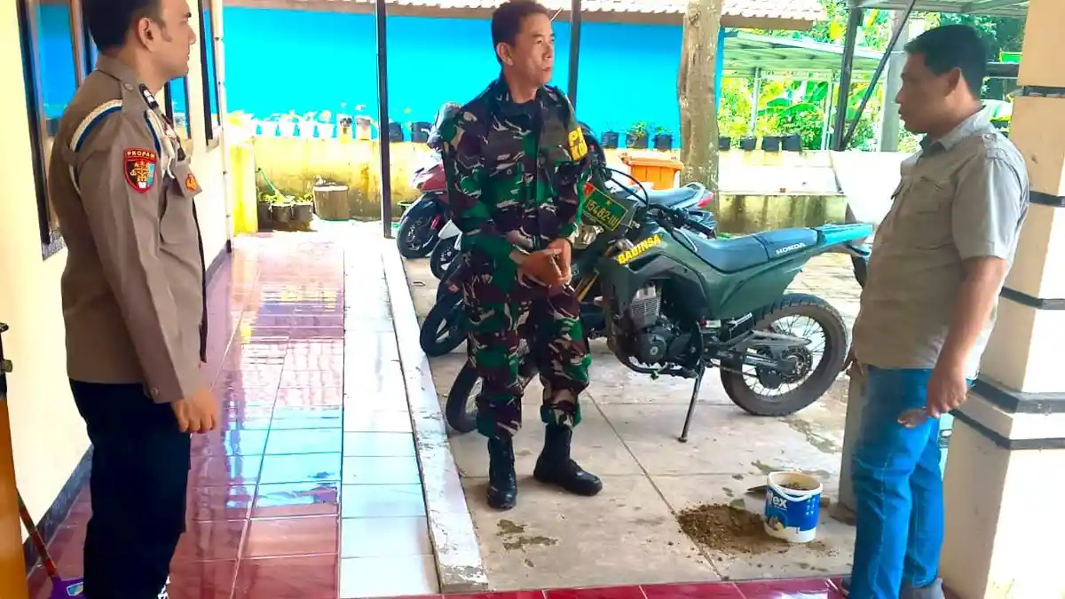 Warga Kuningan Temukan Benda Diduga Granat saat Gali Septic Tank, Muncul Dikedalaman 2 Meter
