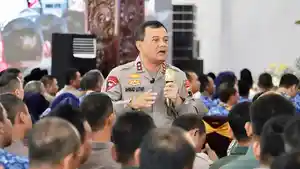 Kapolda-Jateng-Irjen-Pol-Ahmad-Lutfi-saat-bersilaturahmi-dengan-jajaran-Pemerintahan-Kendal-d.jpg