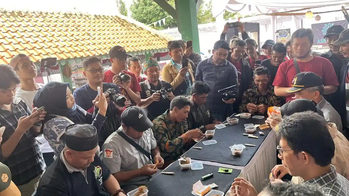 Kemeriahan Lomba Ngelinting Jadi Ajang Promosi Tembakau Asli Wonosobo