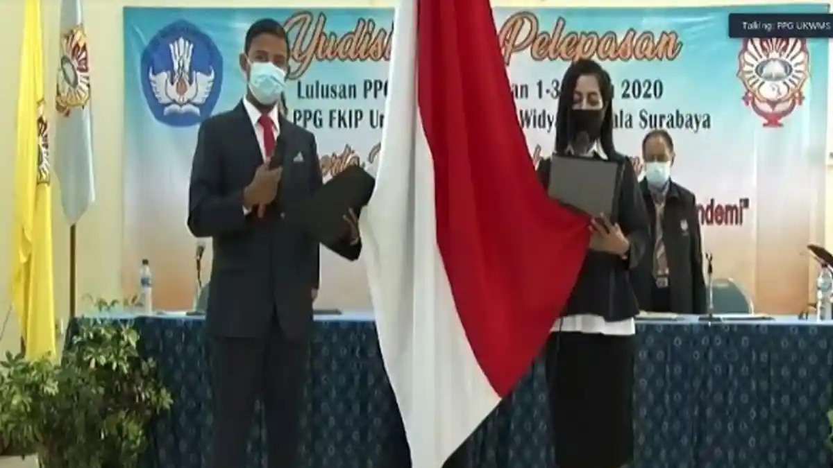PPG UKWMS Luluskan 3 Angkatan di Tengah Pandemi, Ingatkan 'Guru Pemberi Arah Pada Perubahan'