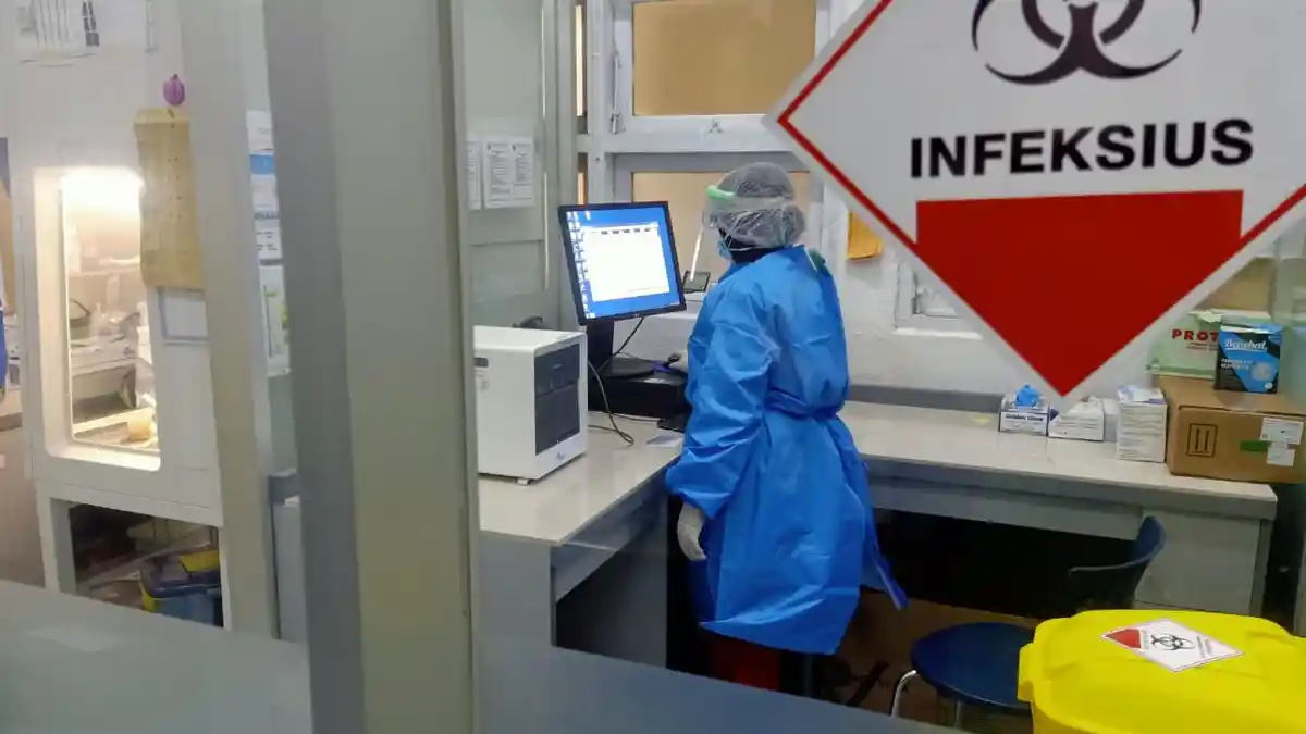 Delapan Ribu Pekerja Pertamina Bakal Swab dengan Metode Pool Test, Serupa di Padang