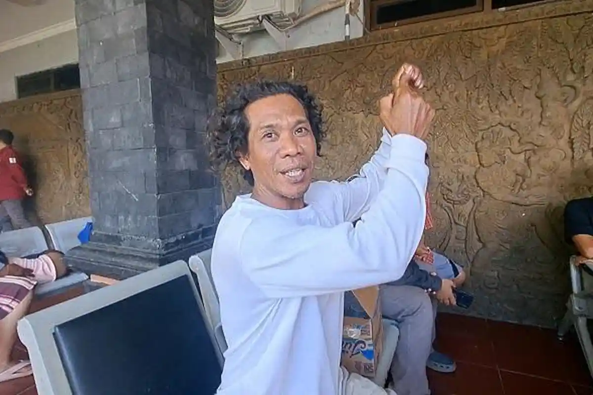 KAPAL Karam, Imron 30 Menit Kejar Pelampung, 16 Orang Diselamatkan Kapal Nelayan Pesisir Pebuahan 