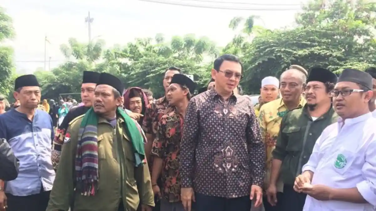 Warga ke Ahok: Cari Pak Orangnya, Pecat Saja Pecat!