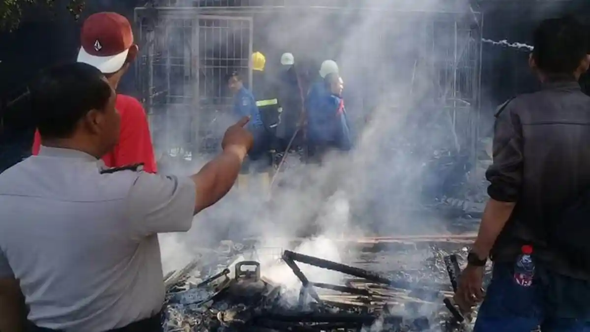 Sembilan Ruko dan Tiga Rumah di Pasar Kemis Tangerang Ludes Terbakar