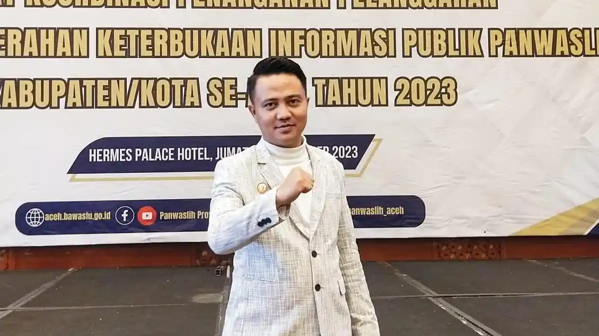 Panwaslih Aceh Tenggara Tertibkan APK Caleg