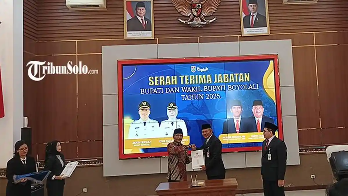 Hari Pertama Kerja, Bupati Boyolali Agus Irawan Ikuti Sertijab Hingga Agendakan Tarawih Keliling 