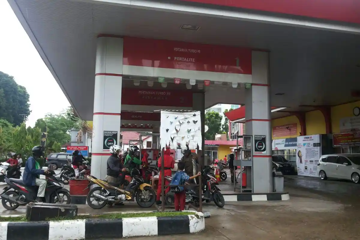 Viral! Usai Isi BBM di SPBU, Motor Warga Malah Mogok. Ternyata Hal Ini Penyebabnya