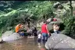 Curug-Ciherang-menyuguhkan-pemandangan-yang-indah-dan-Instagramamble.jpg