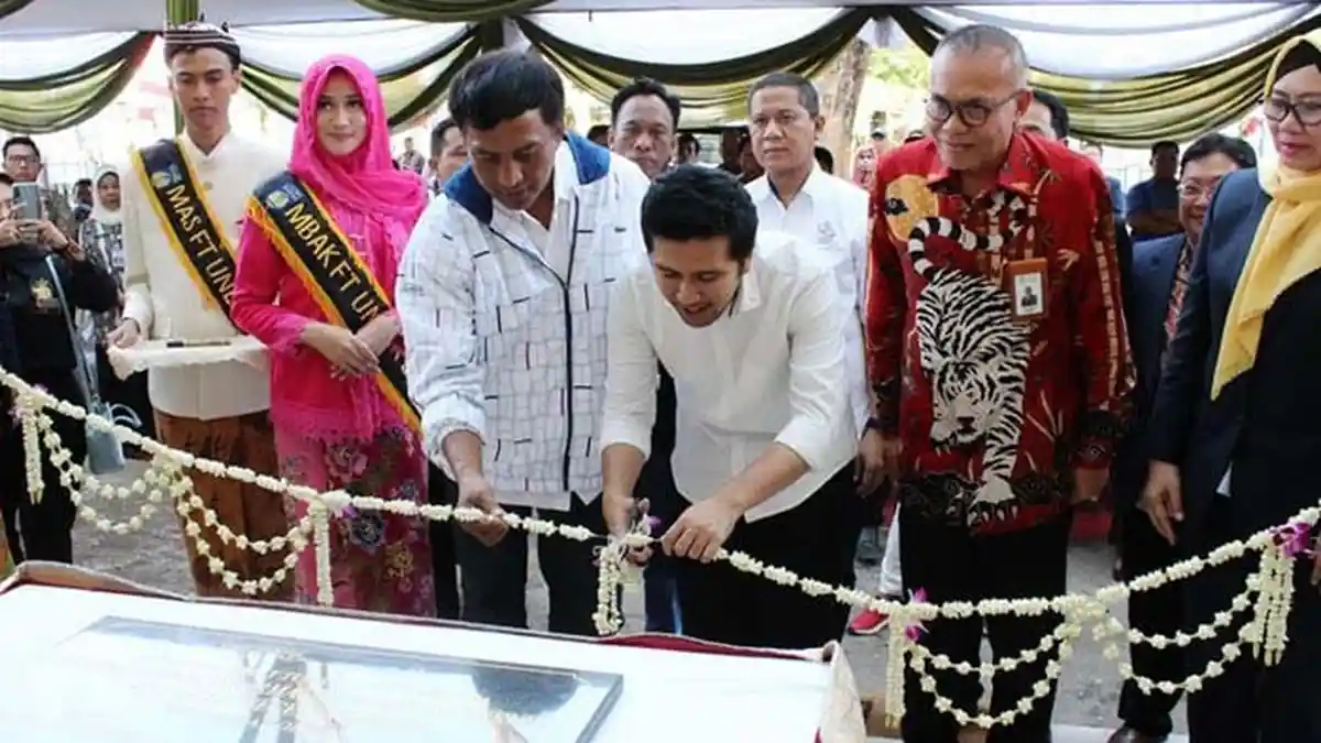 Wagub Emil Dardak Resmikan Gedung Teknik Informatika Unesa, Sebut Aset Pengembangan SDM Bertambah