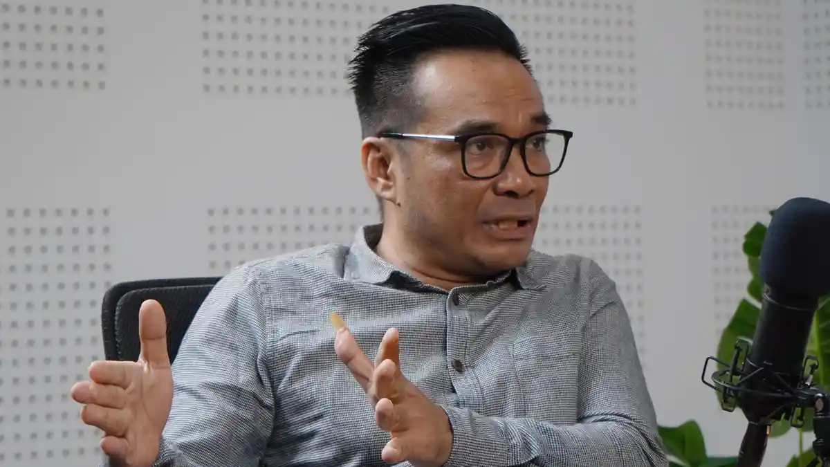 Nikita Mirzani Dibela Rieke,<strong></strong> Reza Gladys: Langgar Kode Etik DPR