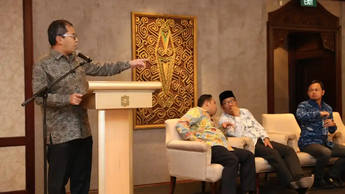 Wali Kota Makassar Raih Open Gov Award dari Singapura