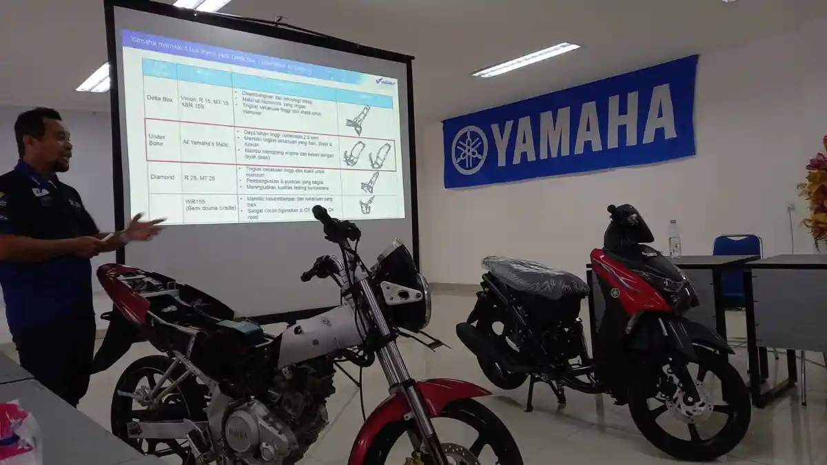 Akai Jaya Motor Bongkar Rahasia Rangka Motor Matic Yamaha