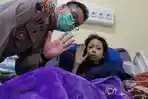 sinta-aulia-asal-rembang-yang-menderita-tumor-kanker-tulang-kaki-di-rs-polri-kramat-jati.jpg