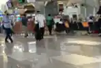 Suasana Penumpang Bandara Soetta Tangerang Menuju Transisi Norma