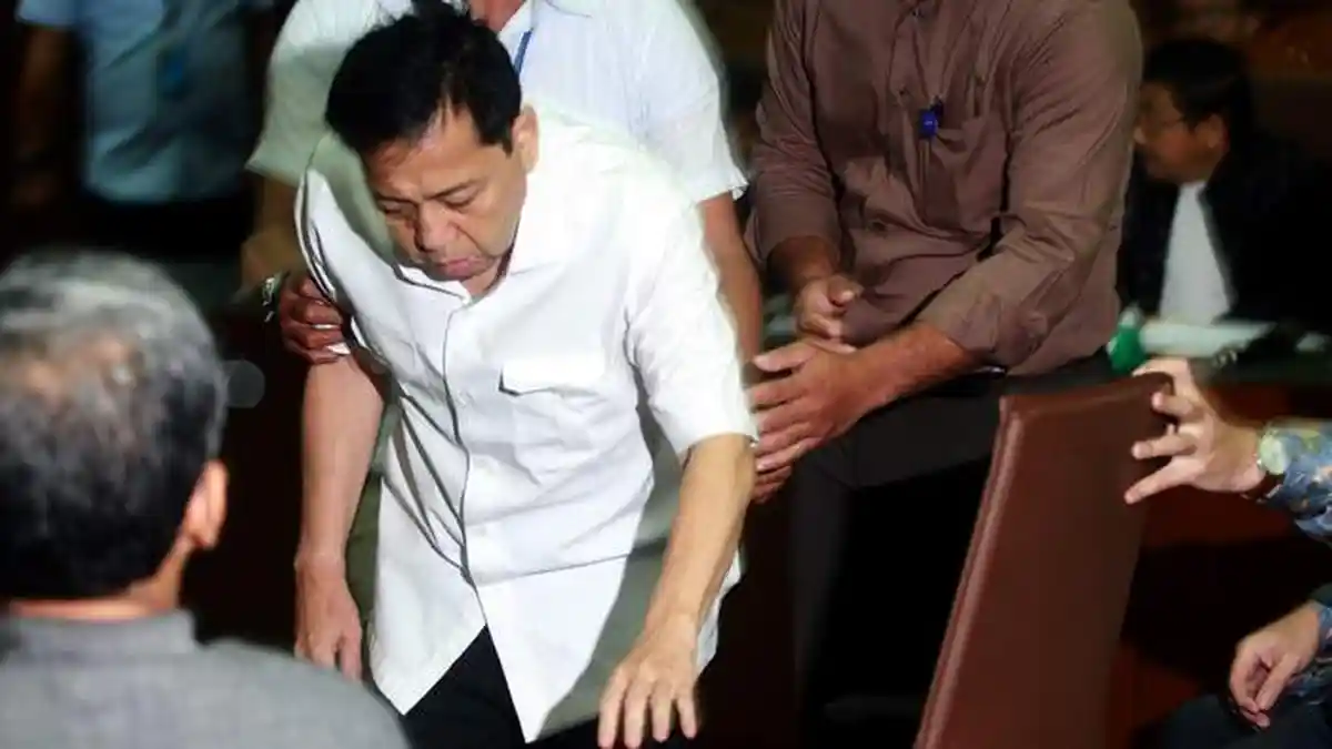 BERITA FOTO: Beginilah Gaya Setya Novanto di Sidang Perdananya