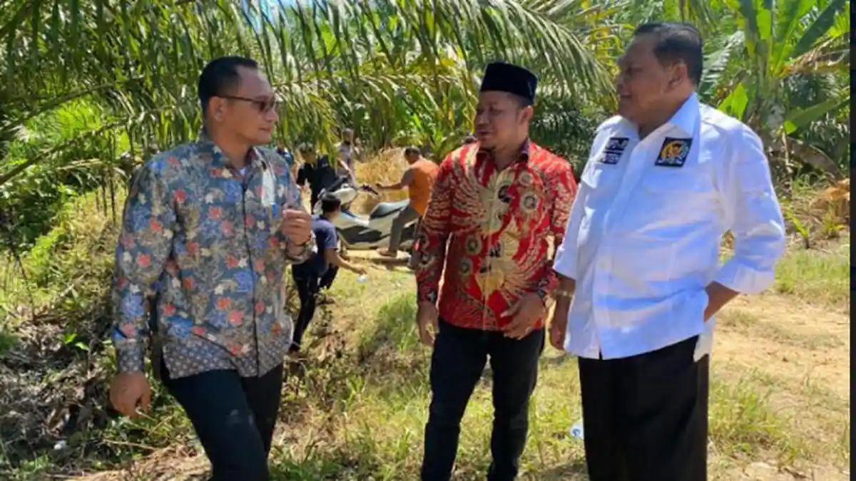Sekda Aceh Selatan Bersama Anggota DPD RI Tinjau Lahan Sengketa di PT Asdal