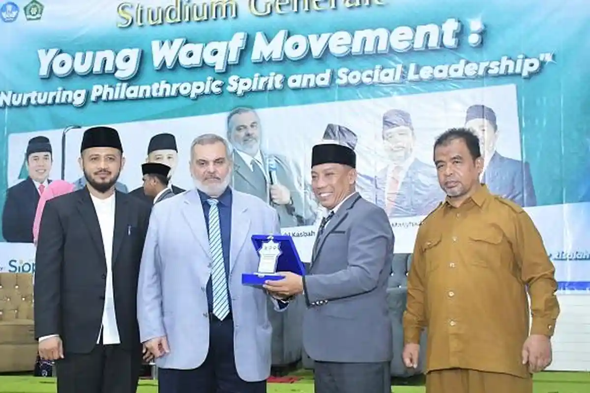 STAI Ar Risalah Sumbar Gerakkan Wakaf Lewat Seminar Internasional