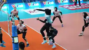 Filipina-Kewalahan-Hadapi-Indonesia-di-Set-Ketiga-SEA-V-League-2024.jpg