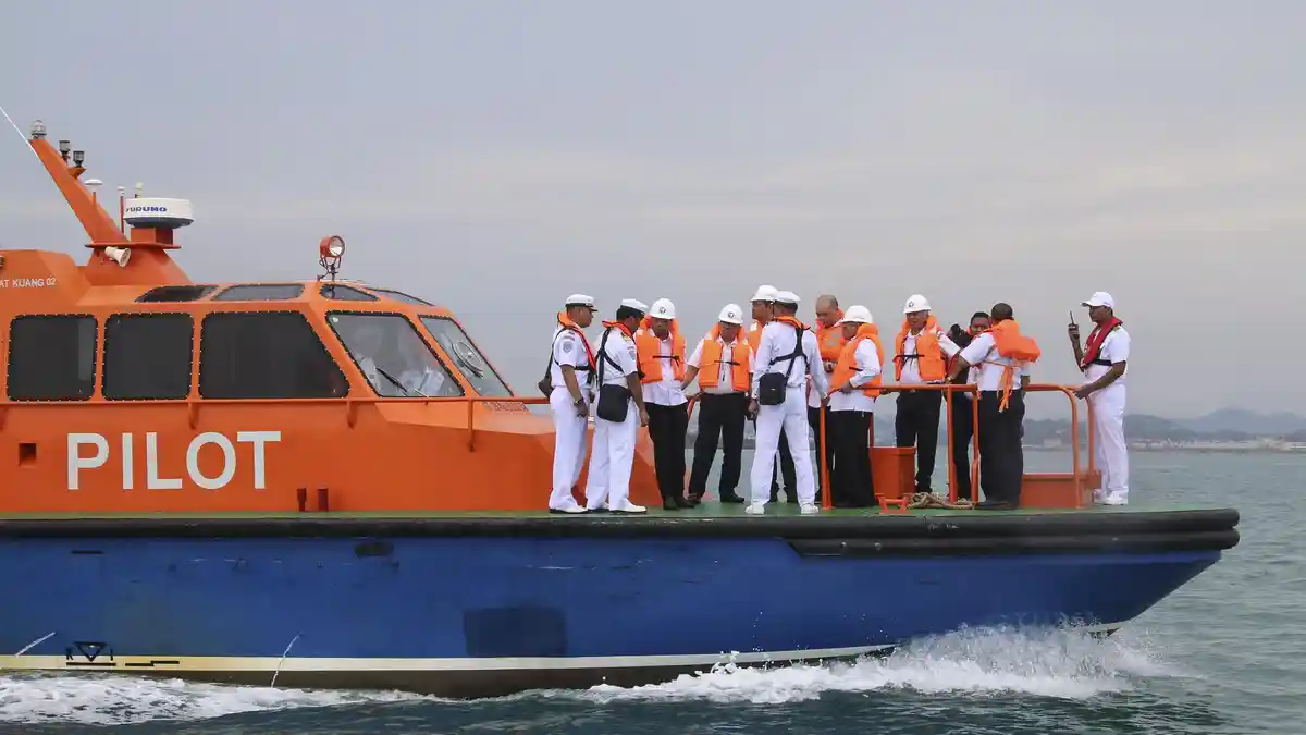 DPR Nilai Langkah Menhub Eksekusi Selat Malaka Sudah Tepat