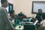 Mudik ke Jember Setelah Setahun Lebih Kabur ke Bali, Dua DPO Pengeroyokan Dijemput Polisi