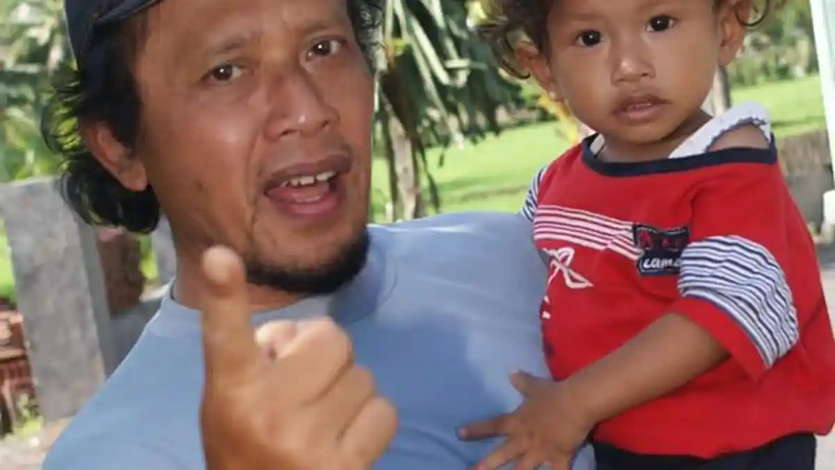 In Memoriam KH Abdul Aziz Marwi Hasba