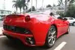 Mobil Ferrari Roro Fitria
