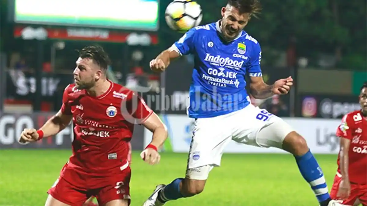 Persib Bandung Ditinggalkan PSM Makassar, Persija Jakarta Siap Menggeser