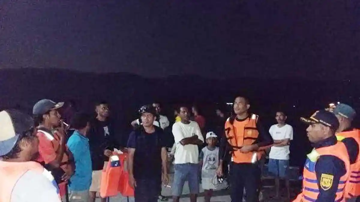 Kapal Lebanon Tenggelam di Alor, 4 Orang Belum Ditemukan